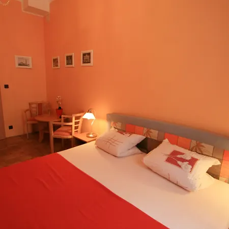 No. 10 Zeyerova 13 Apartmán Karlovy Vary